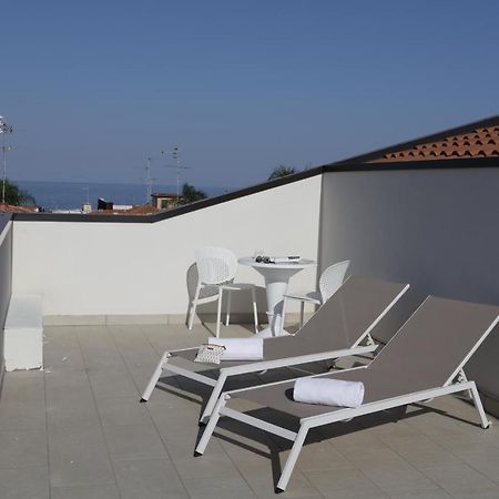 Aparthotel Path House - Etna & Sea View Riposto Exterior foto
