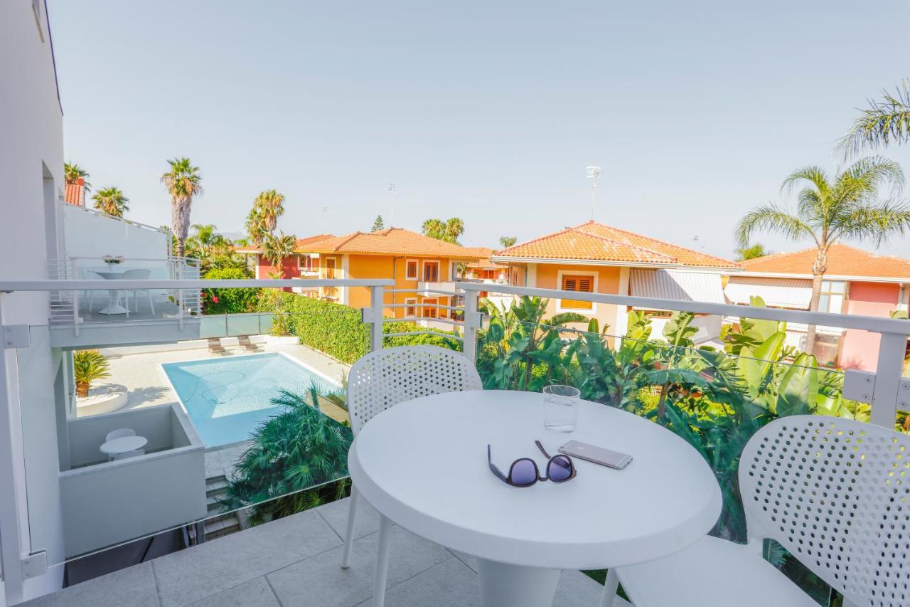Aparthotel Path House - Etna & Sea View Riposto Exterior foto