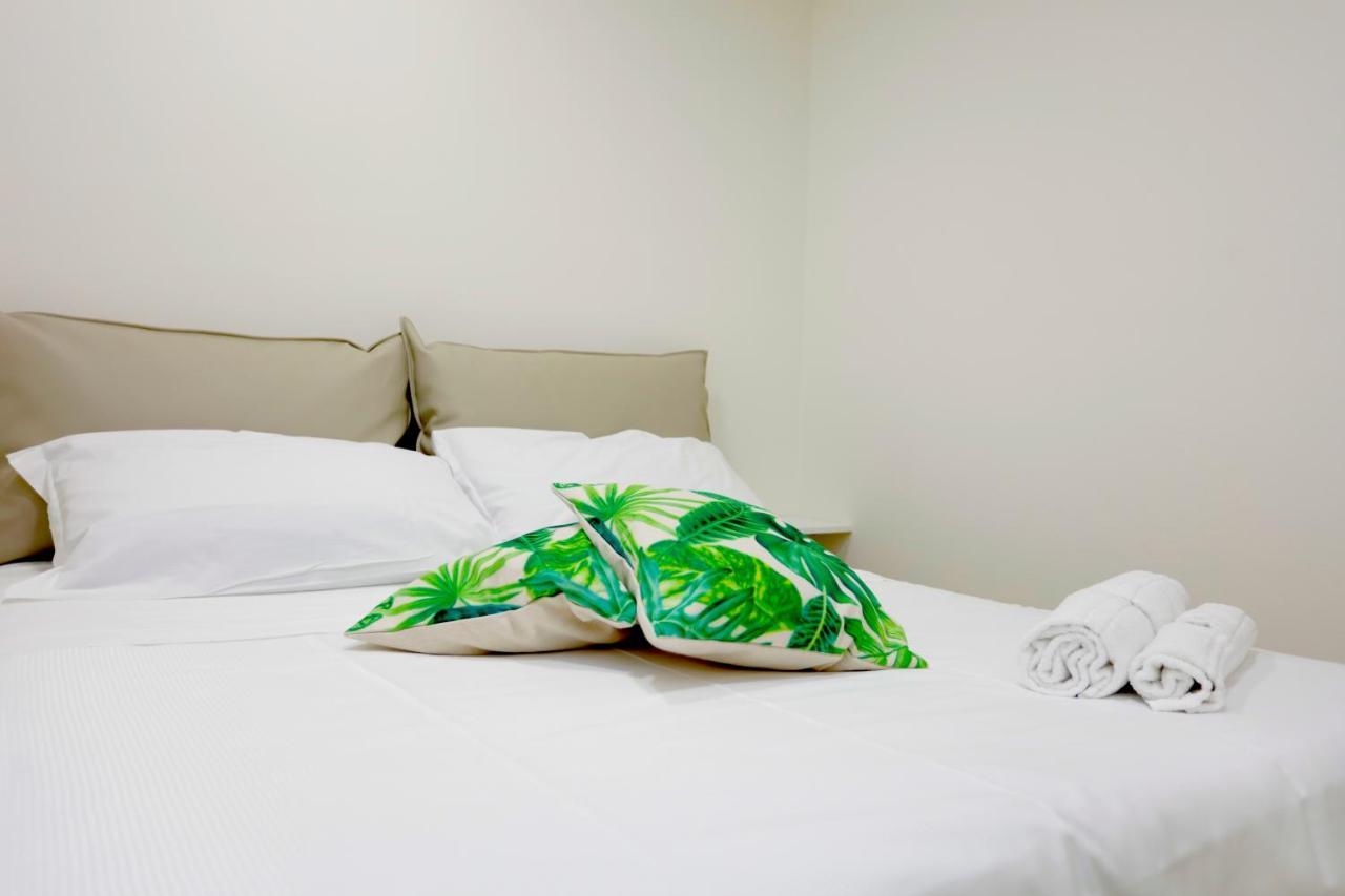 Aparthotel Path House - Etna & Sea View Riposto Exterior foto